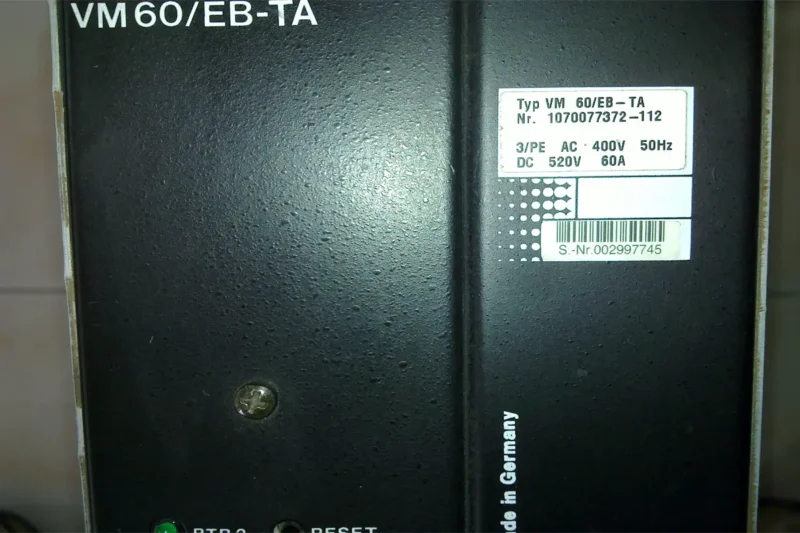 BOSCH- YM60 EB-TA DC520V 60A