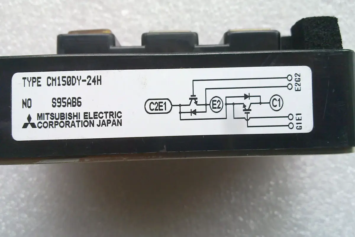 MITSUBISHI- CM150DY-24H