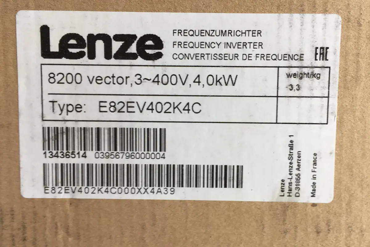 LENZE- E82 EV 402 K4C