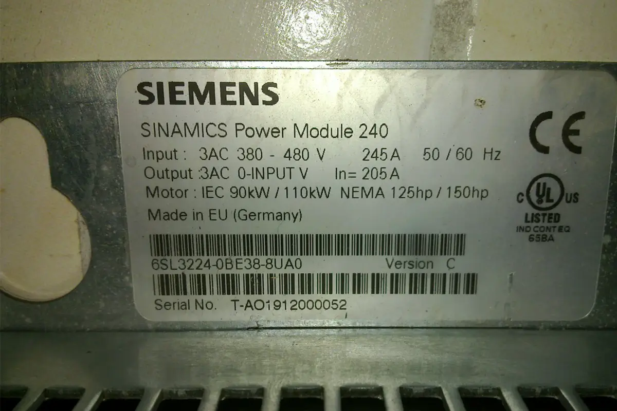 SIEMENS- 6SL3224-0BE38-8UA0