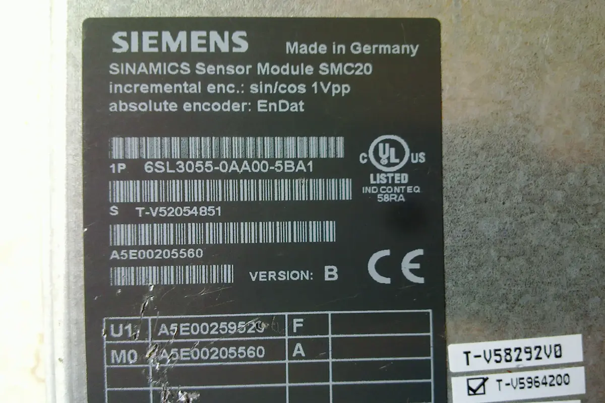 SIEMENS- 6SL3055-0AA00-5BA1