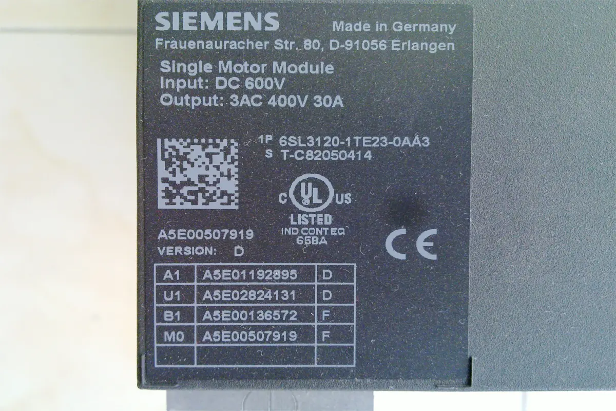 SIEMENS- 6SL3120-1TE23-0AA0