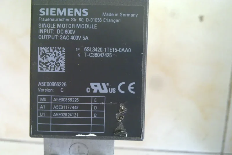 SIEMENS- 6SL3420-1TE15-0AA0