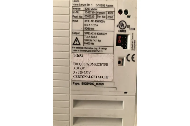 LENZE - E82 - EV 302 4C 929