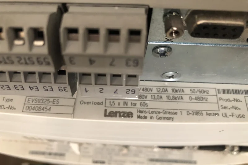 LENZE - E93 - EVS9325-ES