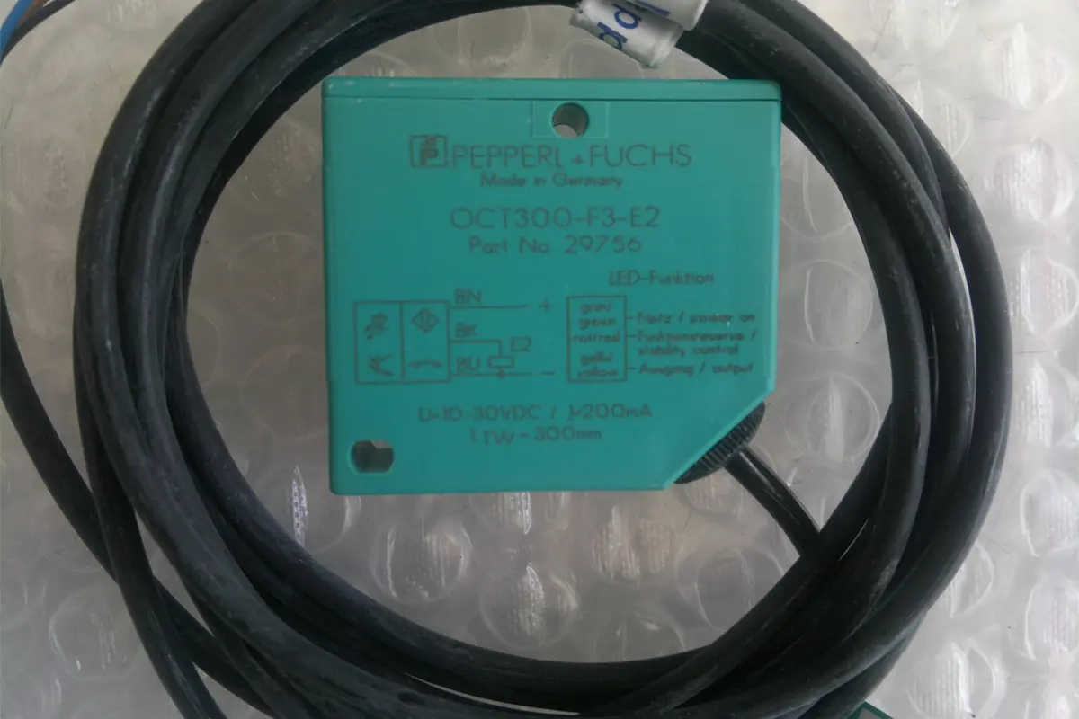 PEPPERL+FUCHS-OCT300-F3-E2
