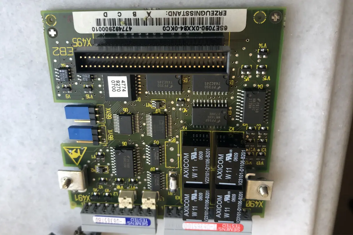 SIEMENS-6SE7090-OXX84-OKCO