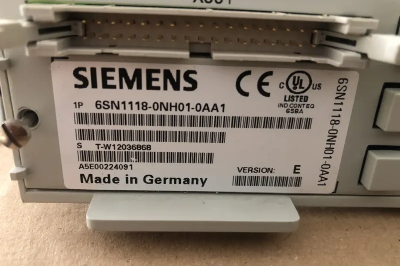 SIEMENS-6SN1118-ONHO1-OAA1
